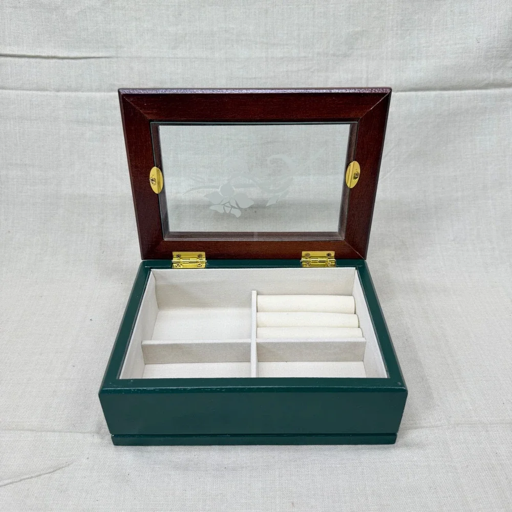 N/A rich mahogany